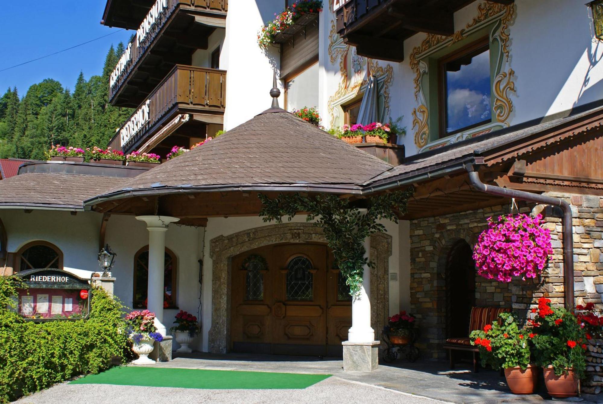 Gasthof Riederhof แกร์ลอส ภายนอก รูปภาพ
