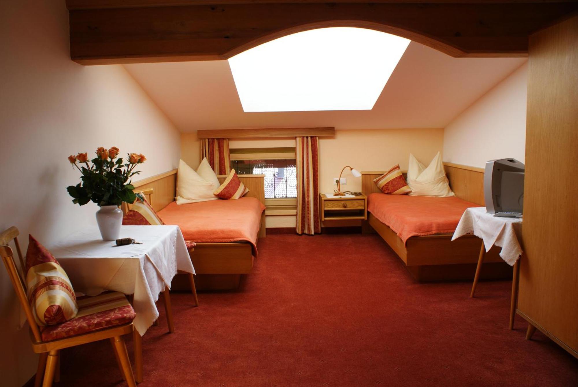 Gasthof Riederhof แกร์ลอส ภายนอก รูปภาพ